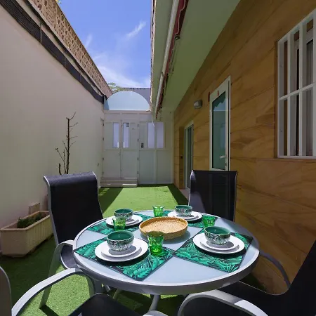 아파트 City Family Ciudad Jardin *